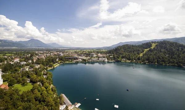 Um belo lago — Fotografia de Stock