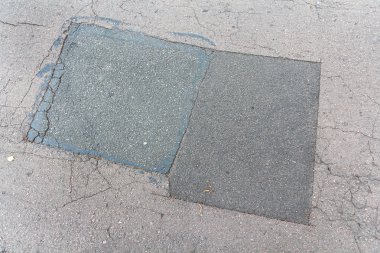 Beton asfalt asfalt yama zemin tamir kaldırım yol. Te