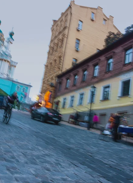 Pohybu rozmazaný a barevný tón laděný Andrew sestup - dějin — Stock fotografie