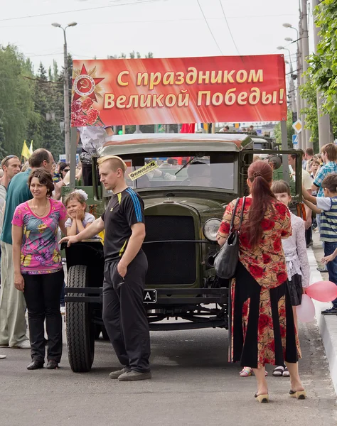 मेहेवका, युक्रेन मे, 9, 2012: सेलिब्रिटी शहरातील रहिवासी — स्टॉक फोटो, इमेज