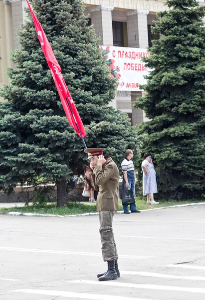 Makeevka, Ukrajina - 9 květen 2012: Zastánce komunistické ideol — Stock fotografie