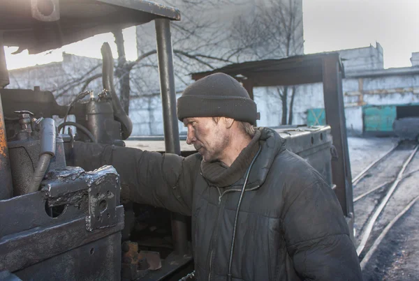 Uglegorsk, Ουκρανία-12 Μαρτίου 2014: ορυχείο του οδηγού Uglegorsk — Φωτογραφία Αρχείου