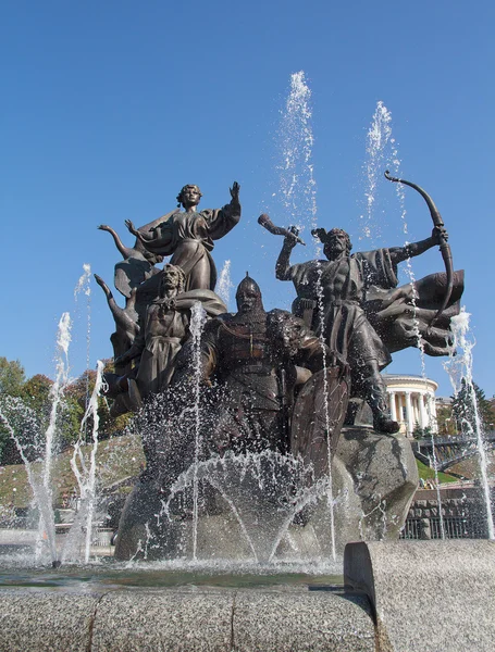 Fontein van het Onafhankelijkheidsplein in Kiev. Oekraïne — Stockfoto