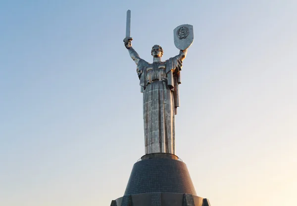 Estátua Pátria no Museu de História da Ucrânia durante a Segunda Guerra Mundial — Fotografia de Stock