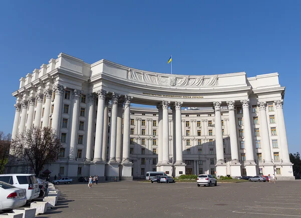 Kiev, Ucrania - 19 de septiembre de 2015: Construcción del Ministerio de Asuntos Exteriores de Ucrania — Foto de Stock