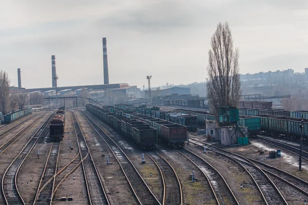 Railway carriages and steel works. Donetsk, Ukraine — Stock Photo, Image