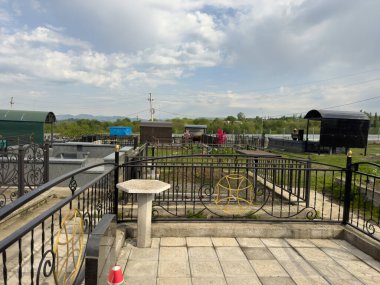 Hıristiyan mezarlığı. İyi korunmuş mezarlar..