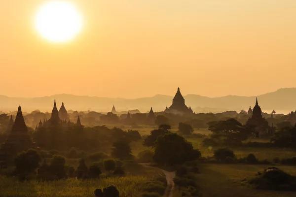 Sunset  ,  Bagan in Myanmar (Burmar) — Stock Photo, Image