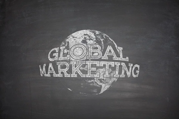 Conceito de marketing global no quadro negro — Fotografia de Stock