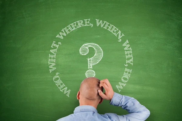 Who what where when why how on blackboard — Stock Photo, Image