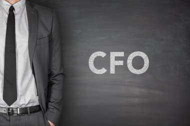 CFO yazı tahtası üzerinde