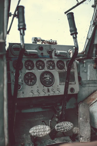 Details of ancient army vehicle — Stock Photo, Image