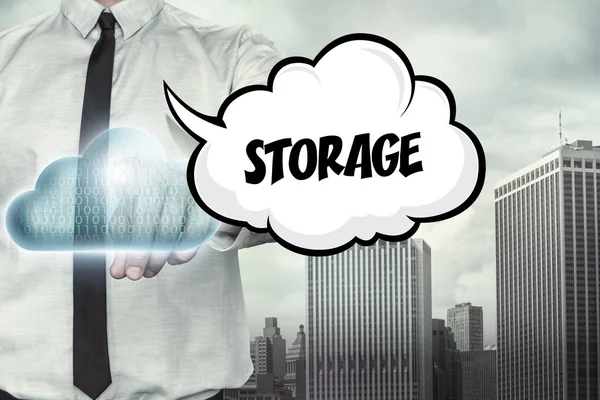 Testo di archiviazione sul tema del cloud computing con l'uomo d'affari — Foto Stock