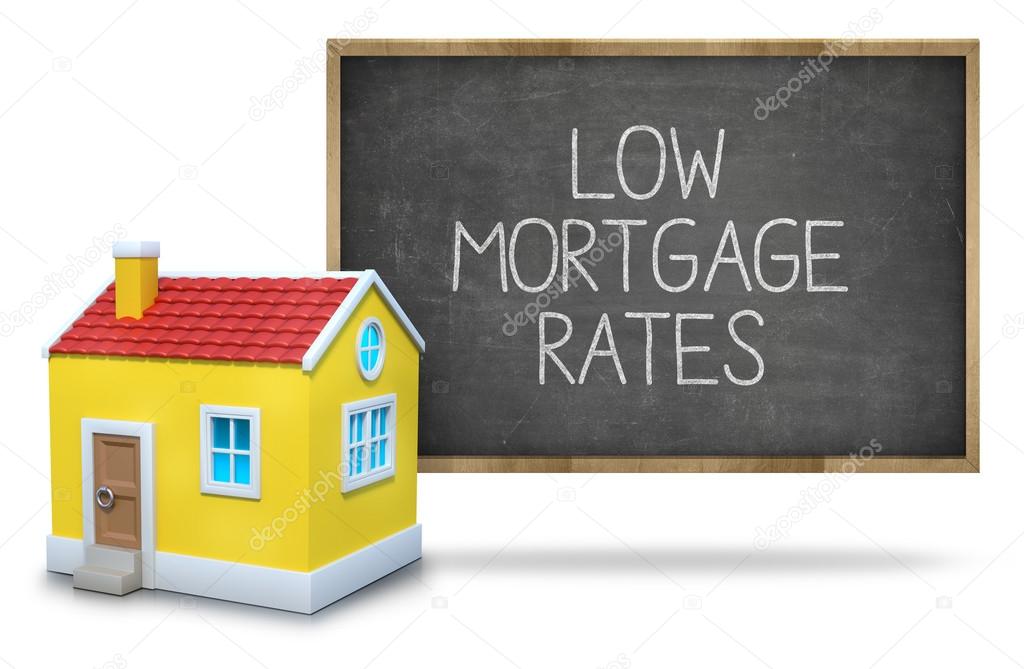 Low mortgage rates text on blackboard with 3d house