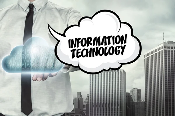 Texte des technologies de l'information sur le thème du cloud computing avec un homme d'affaires — Photo