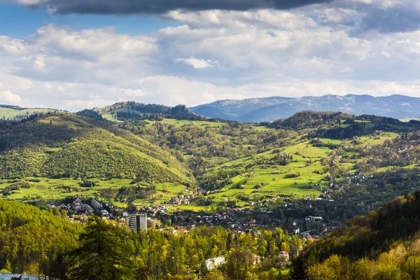Spa town in the valley. — Stock Photo, Image