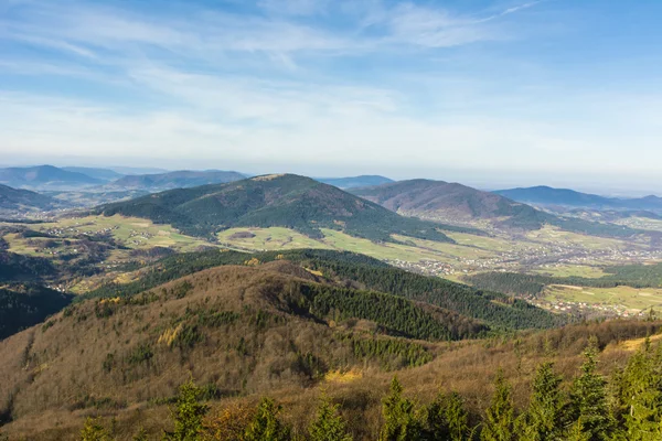 Beautiful autumn landscape — Stock Photo, Image