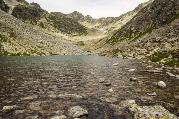 Rå bergslandskap — Stockfoto