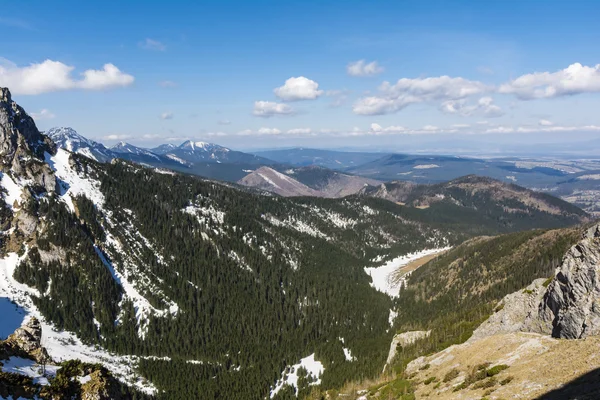 Small Meadow Valley (Dolina Malej Laki) spring season — Stock Photo, Image