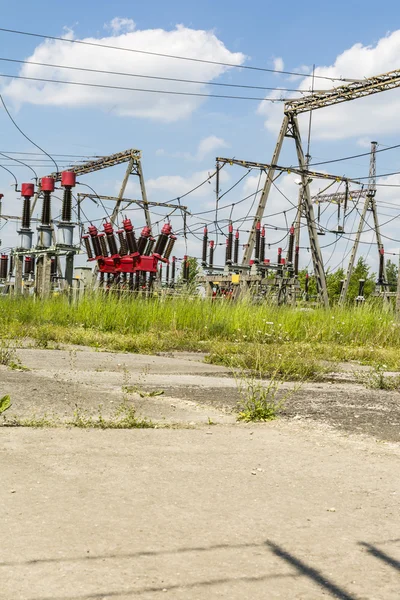 Elementos de la subestación eléctrica — Foto de Stock