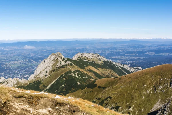 Giewont and Zakopane in the valley — Stock Photo, Image