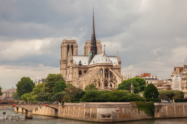 Notre Dame katedrális Párizsban — Stock Fotó