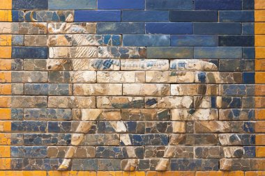 Bir yaban öküzü Pergam içinde Babilon İştar kapısı üzerinden