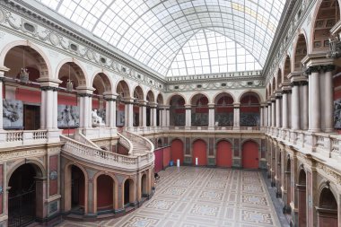 Saint Petersburg Müzesi sanat ve sanayi Akademisi