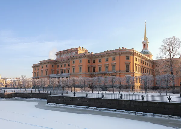 Mérnöki kastély (Mikhailovsky kastély) St. Petersburg — Stock Fotó