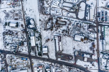 Rogozno 'nun hava manzarası, Polonya şehri - kış kenti manzarası