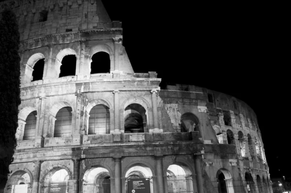 Colosseo di notte — Foto Stock