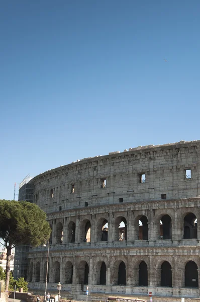 Coliseo durante el día — Foto de Stock