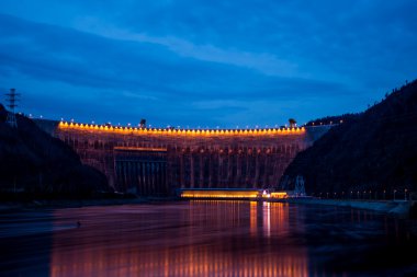 Sayano-Shushenskaya hidroelektrik tesisi, Rusya, hasta Barajı