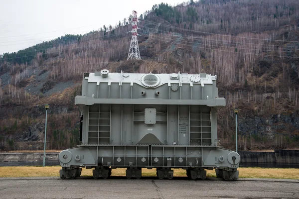 Doğanın bir arka plan üzerinde güç jeneratörleri