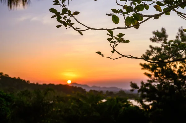 Schöner Sonnenuntergang Über Der Berglandschaft Thailand — Stockfoto