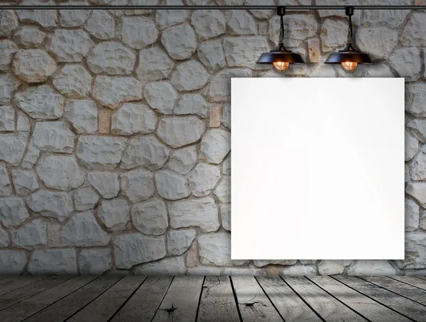 Marco en blanco en la pared de piedra y piso de madera para el mensaje de información — Foto de Stock