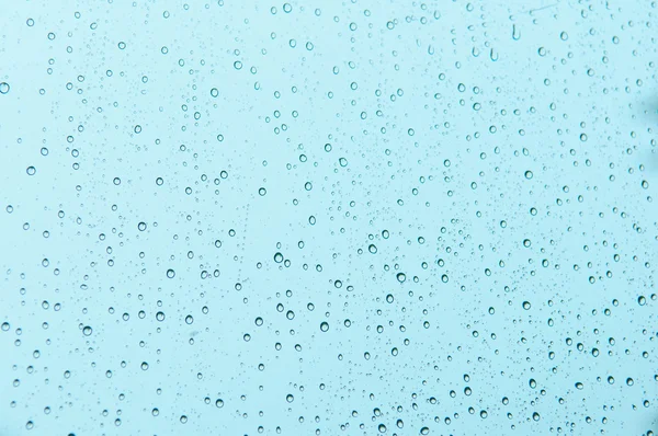 Goutte de pluie sur le miroir — Photo