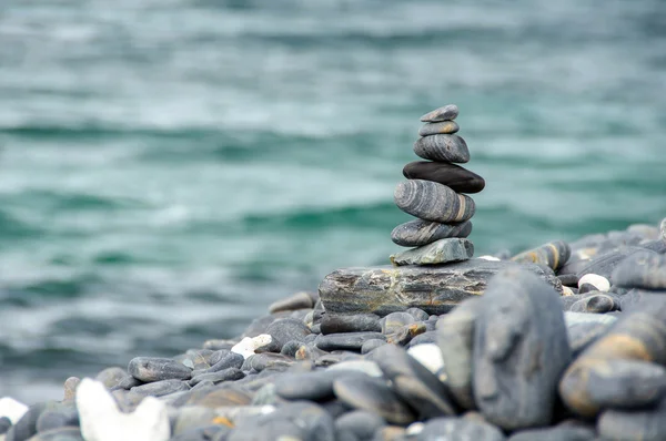 Stones stacked on HIN NGAM Island, TARUTAO National Park, Thailand — Stock Photo, Image