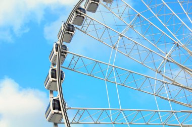 Dönme dolap beyaz renk - stok görüntü