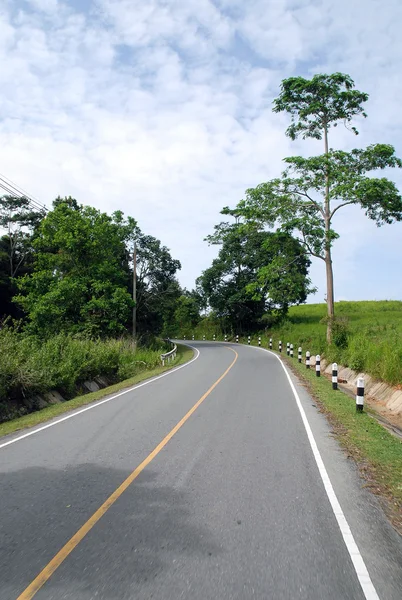 Venkovské silnici na khao Yai národní Park, Thajsko — Stock fotografie