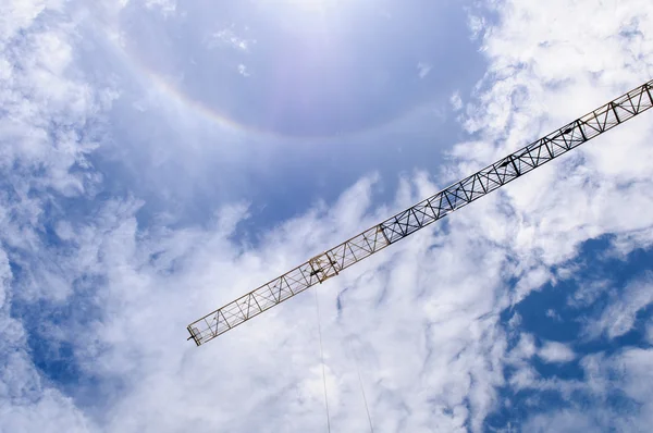 Detail of crane under the blue sky — Stock Photo, Image