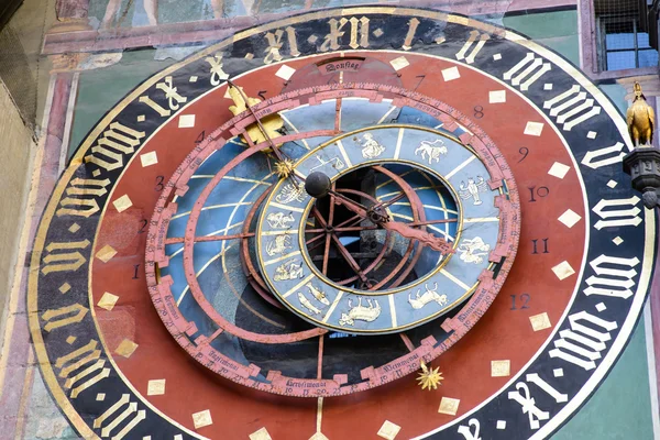 Zytglogge a Berna, punto di riferimento torre dell'orologio medievale, Svizzera Foto Stock