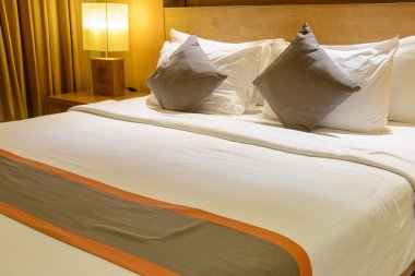 Güzel yatak, modern yatak, modern ev