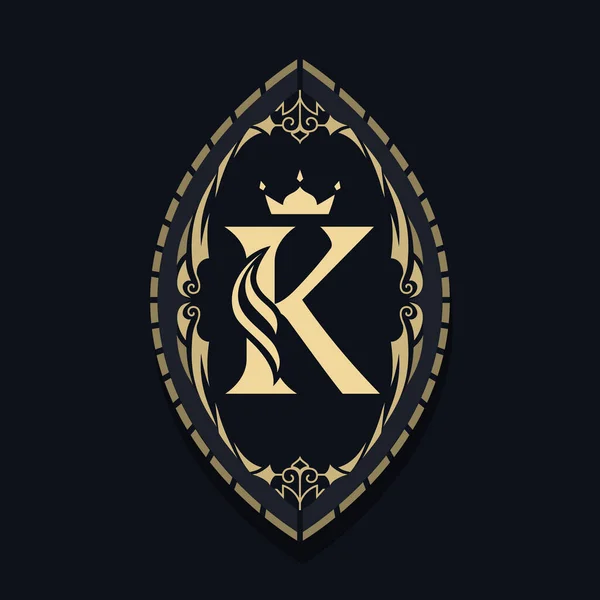 具有优雅大写字母K Stylish Royal Emblem的古董饰物 创意标志 采购产品为书籍设计 品牌名称 精品店 矢量说明 — 图库矢量图片