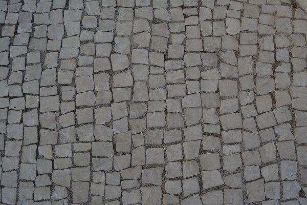 Павинг Стоун
