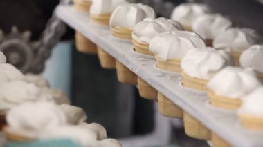 Otomatik dondurma üretim hattı