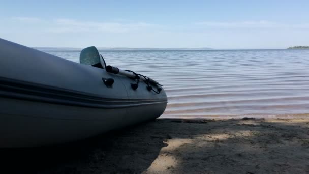 Video boat on the river — Stock Video