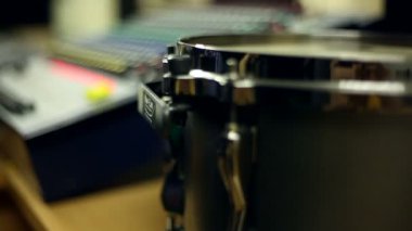 Stüdyo ses yazım denetleme