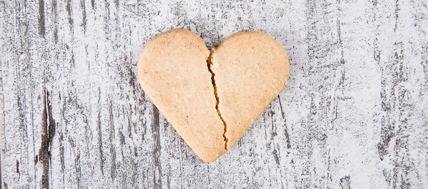 Galletas corazón roto — Foto de Stock