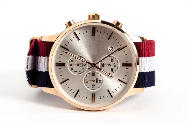 Mens beyaz arka plan üzerinde makineyle ilgili seyretmek